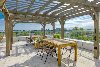 Terrace with bbqs
